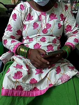 Snapshot of Tamilselviroja- chatting on April 6, 3:02 pm Tamilselviroja- online show from April 6, 3:02 pm