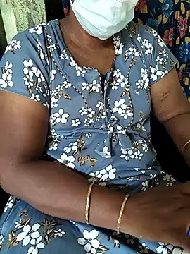 Snapshot of Tamilselviroja- chatting on April 13, 3:34 am Tamilselviroja- online show from April 13, 3:34 am