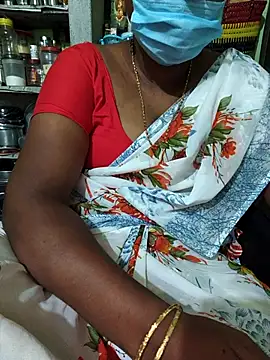 Snapshot of Tamilselviroja- chatting on April 25, 2:36 pm Tamilselviroja- online show from April 25, 2:36 pm