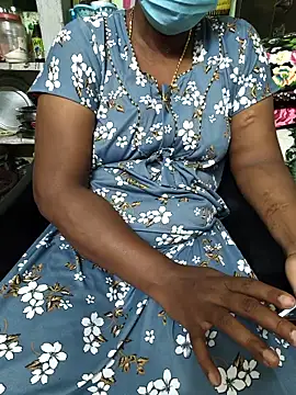 Snapshot of Tamilselviroja- chatting on April 28, 2:44 pm Tamilselviroja- online show from April 28, 2:44 pm