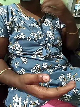 Snapshot of Tamilselviroja- chatting on May 7, 1:49 pm Tamilselviroja- online show from May 7, 1:49 pm