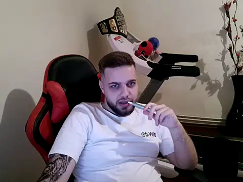 KingAdonisss online show from October 17, 8:50 am