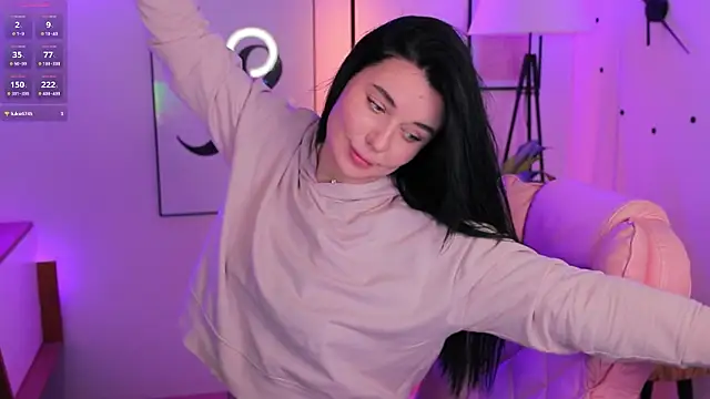 Snapshot of Black___Barbie chatting on November 11, 10:54 pm Black Barbie online show from November 11, 10:54 pm