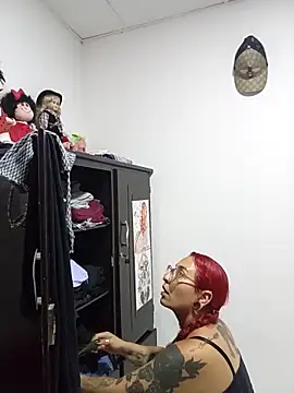 rojita-rojita online show from October 31, 12:00 am