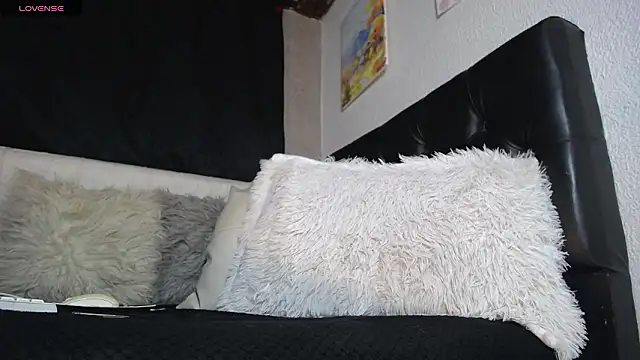 Samuel Zeuv  online show from March 22, 6:06 am