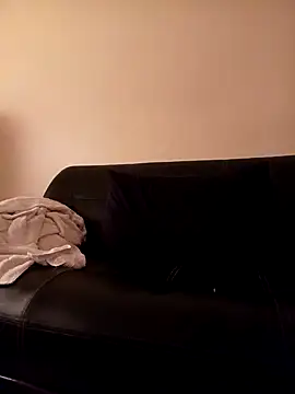 Snapshot of Wiw1 chatting on October 3, 11:51 am Wiw1 online show from October 3, 11:51 am