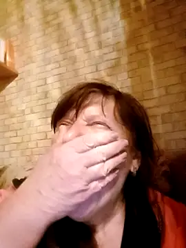 Apeesynka55211 online show from October 8, 7:11 pm