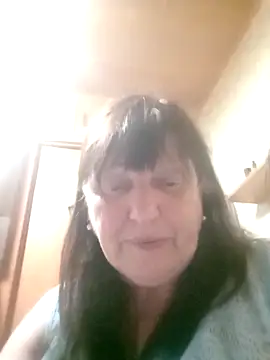 Apeesynka55211 online show from May 17, 8:27 pm