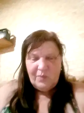 Snapshot of Apeesynka55211 chatting on June 10, 6:51 pm Apeesynka55211 online show from June 10, 6:51 pm