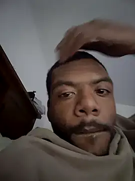 Snapshot of MrBigDickShow chatting on December 2, 5:52 pm MrBigDickShow online show from December 2, 5:52 pm