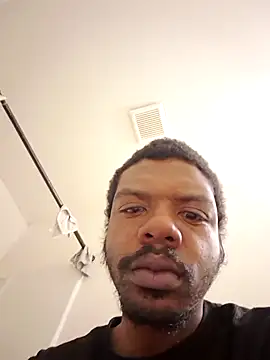 Snapshot of MrBigDickShow chatting on February 28, 2:18 pm MrBigDickShow online show from February 28, 2:18 pm