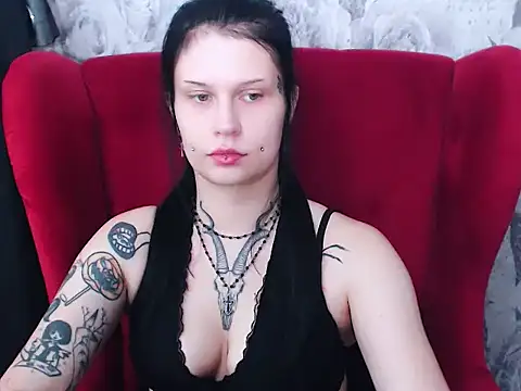 VenomDoll online show from November 30, 8:13 pm