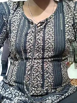 Hotty ruvi online show from November 5, 8:03 am