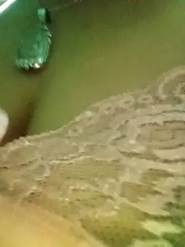 Snapshot of ZingCii chatting on October 4, 5:11 pm ZingCii online show from October 4, 5:11 pm