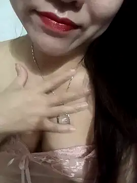 Snapshot of ZingCii chatting on November 4, 5:12 pm ZingCii online show from November 4, 5:12 pm