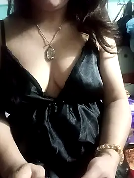 Snapshot of ZingCii chatting on November 16, 4:01 pm ZingCii online show from November 16, 4:01 pm