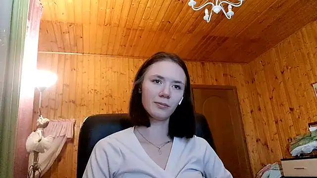 Snapshot of HippedHarpy chatting on September 29, 3:28 pm HippedHarpy online show from September 29, 3:28 pm