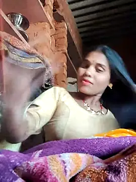 Katrina kaif143 online show from December 4, 5:50 am