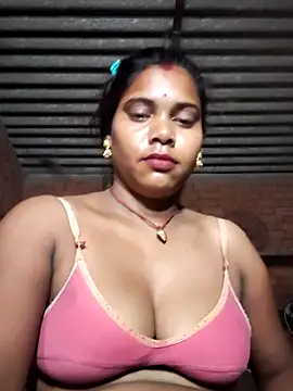 Katrina kaif143 online show from May 1, 11:09 pm