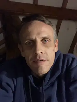 Snapshot of shorty-phat chatting on October 19, 11:27 pm shorty-phat online show from October 19, 11:27 pm