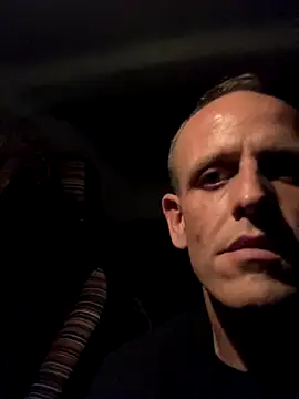 Snapshot of shorty-phat chatting on November 6, 11:15 pm shorty-phat online show from November 6, 11:15 pm