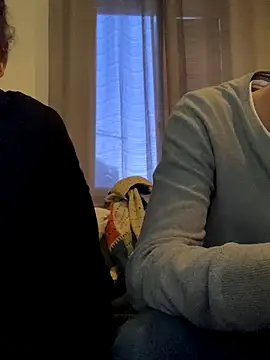 Snapshot of shorty-phat chatting on January 6, 4:21 pm shorty-phat online show from January 6, 4:21 pm