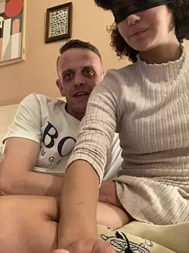 Snapshot of shorty-phat chatting on February 16, 3:41 pm shorty-phat online show from February 16, 3:41 pm