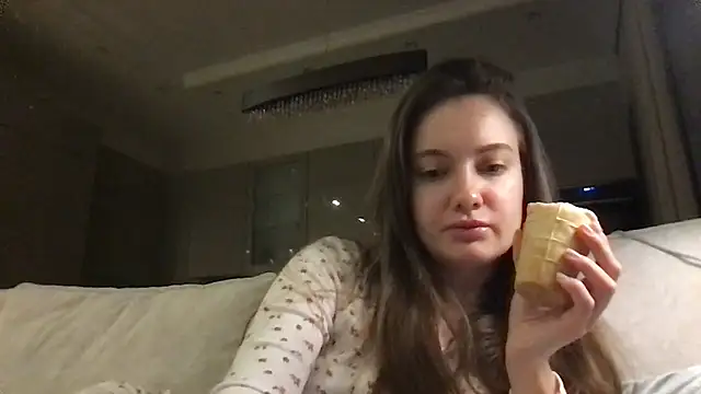 Snapshot of Justamanda1 chatting on October 4, 5:00 pm Justamanda1 online show from October 4, 5:00 pm