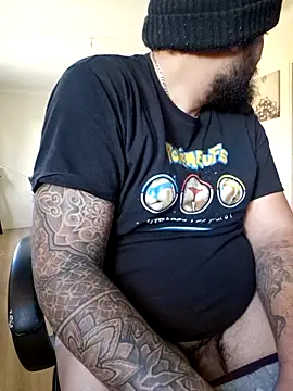 barbuesoum44 online show from October 25, 3:18 pm