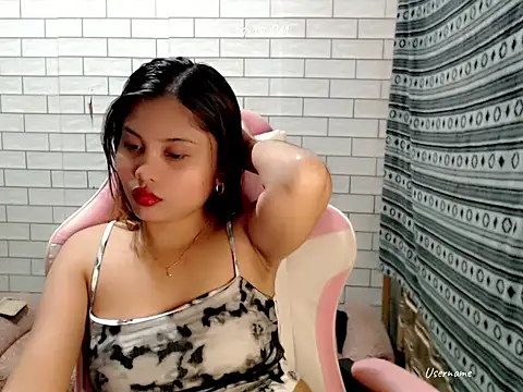 pinay old lover online show from October 18, 3:13 pm