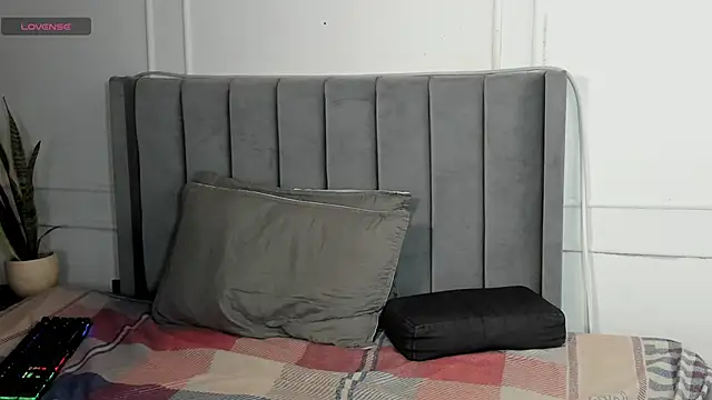 luxuryheaven 8 online show from October 14, 6:31 pm