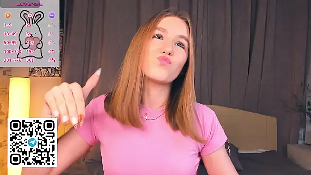 TienKnous online show from December 3, 7:34 pm