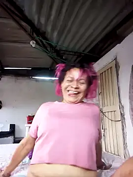 Jarleylakatire online show from October 8, 2:36 pm