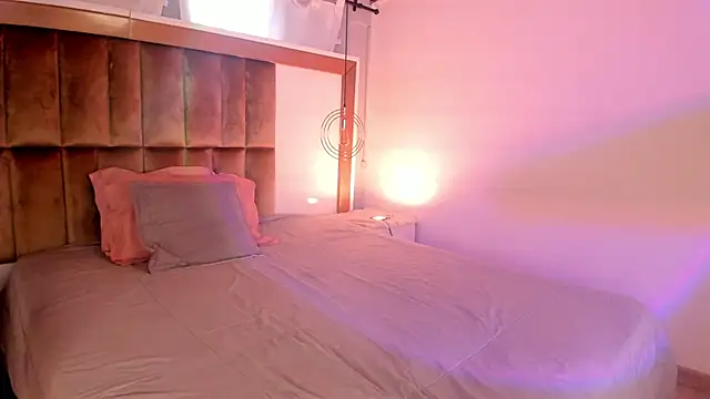 SamyShark online show from October 17, 2:08 pm