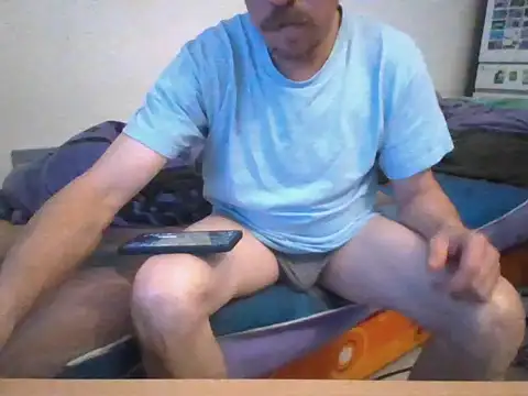 Snapshot of honzinka83 chatting on October 3, 2:14 pm honzinka83 online show from October 3, 2:14 pm