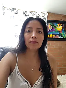 Snapshot of Claris_milk chatting on November 3, 1:45 pm Claris milk online show from November 3, 1:45 pm