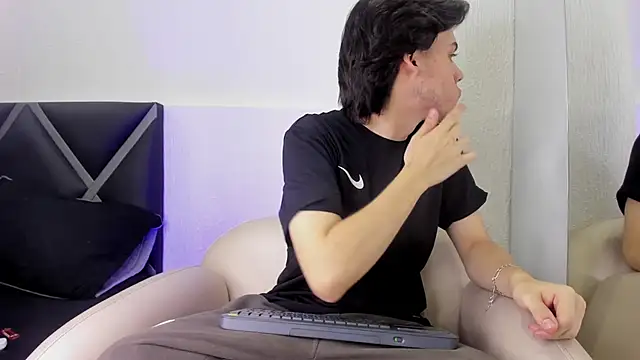 Lucian grey online show from October 9, 4:54 am