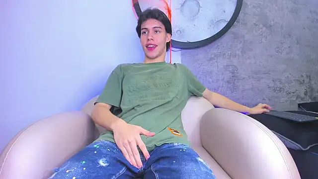 Lucian grey online show from October 27, 1:04 pm