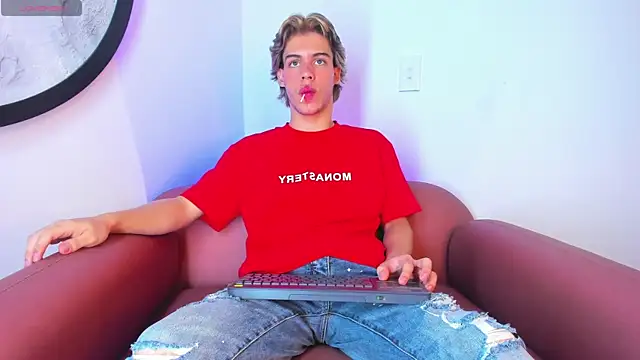 Lucian grey online show from November 22, 4:11 am