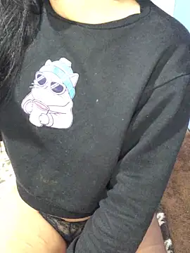 Snapshot of deby_03 chatting on February 3, 9:14 am deby 03 online show from February 3, 9:14 am