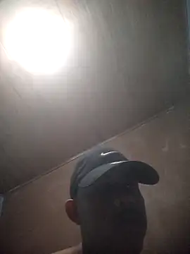 Snapshot of mestre637 chatting on October 27, 9:30 pm mestre637 online show from October 27, 9:30 pm