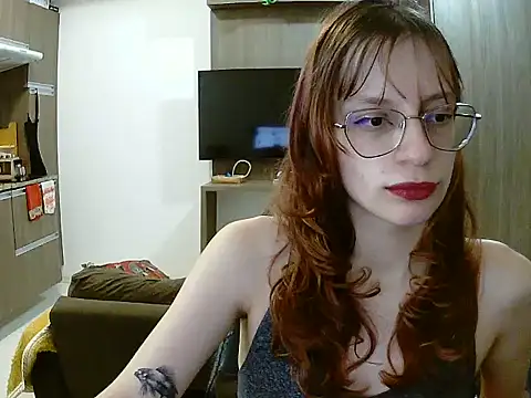 Zizixwuw online show from June 12, 12:42 am