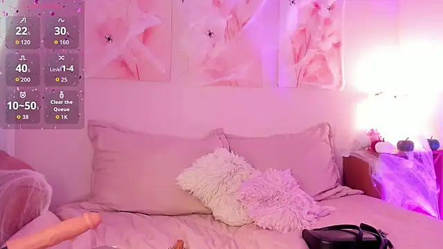 Nikolbrice online show from October 18, 7:14 pm