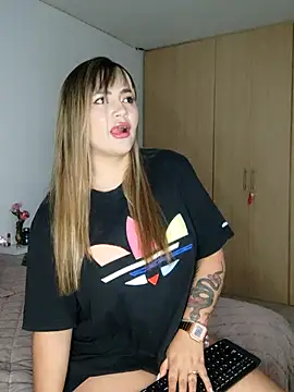 Snapshot of Zoe_riivas chatting on January 13, 12:05 am Zoe riivas online show from January 13, 12:05 am