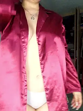 Snapshot of Zoe_riivas chatting on January 17, 3:00 am Zoe riivas online show from January 17, 3:00 am