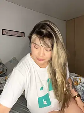 Snapshot of Zoe_riivas chatting on February 7, 2:59 am Zoe riivas online show from February 7, 2:59 am