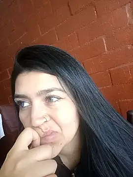 alejitasweet online show from January 17, 9:29 pm