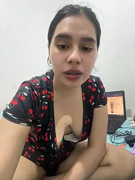 Snapshot of Brianna_bunny05 chatting on July 20, 5:44 am Brianna bunny05 online show from July 20, 5:44 am
