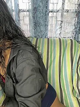 SukiyamaAsia online show from February 25, 6:34 am