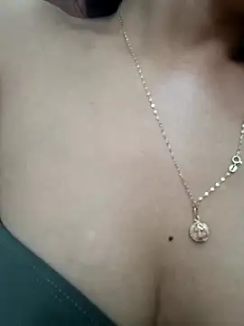 Sweed-virgin-pussy online show from May 2, 5:29 pm